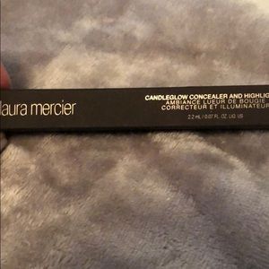 LAURA MERCIER Candleglow concealer!